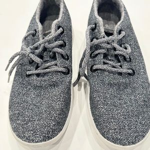 Allbirds Mens Wool Runners, size 12, Gray